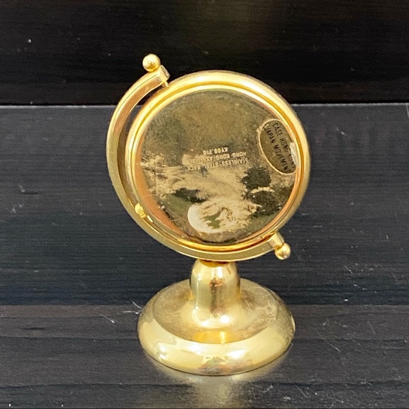 Vintage Flat Globe World Map Gold-tone Mini Desk Clock - Picture 6 of 10